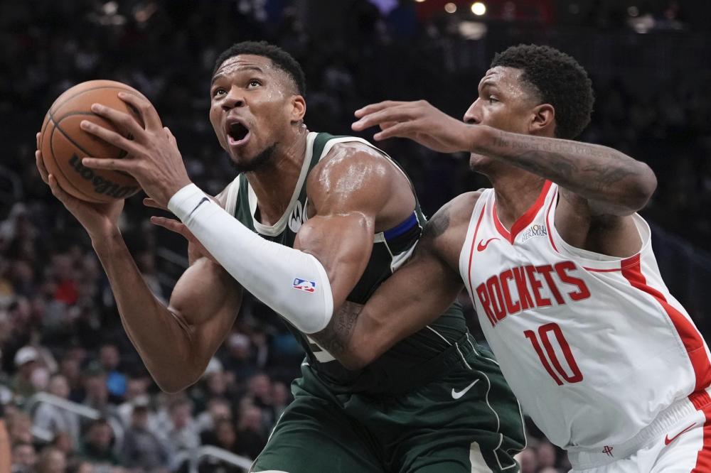 CBA排名又变了！辽宁五连胜升至第三，四强变数大，上海迎难而上.