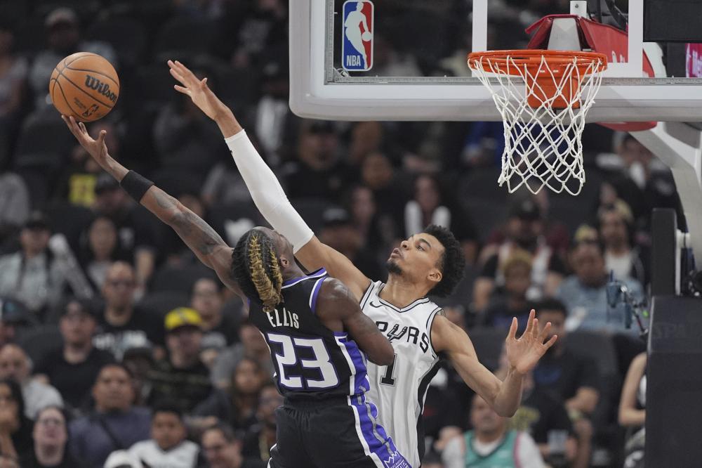 同时出手时 同时出手时