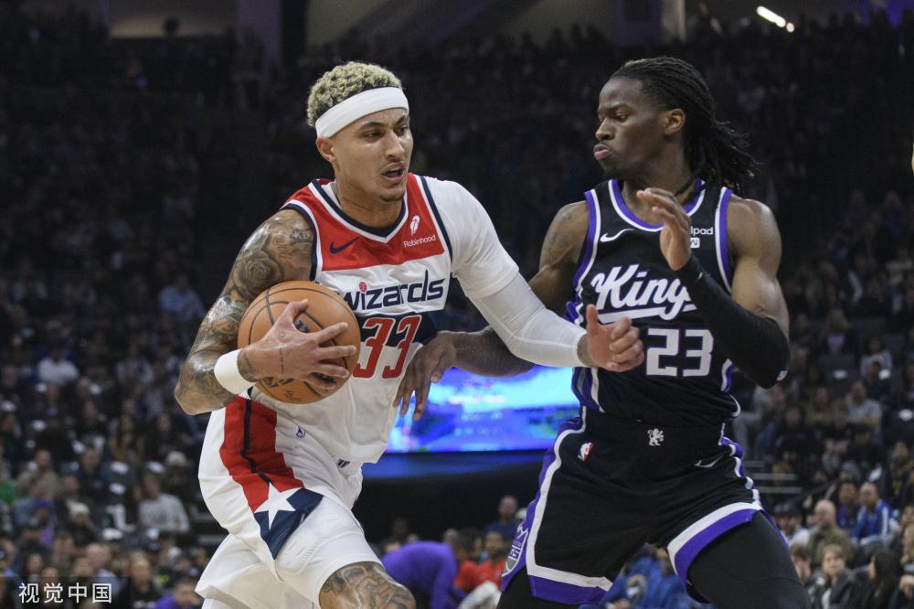 势均力敌的 势均力敌的